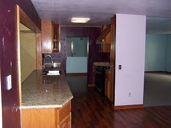 3rd image of 1327 Antoine Dr