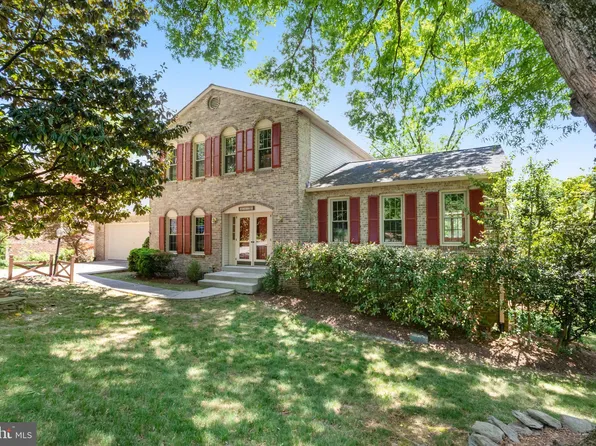 1915 Mason Hill Dr, Alexandria, VA 22307
