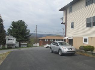 3327 Cedar Ave APT 4, Moosic, PA 18507