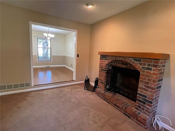 5th image of 3507 Winchester Dr