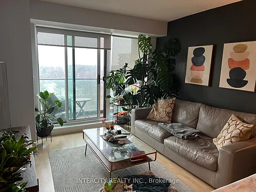 1403 Royal York Rd #1010 Photo 1