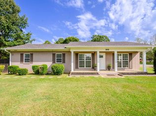 900 W Center St, Beebe, AR 72012