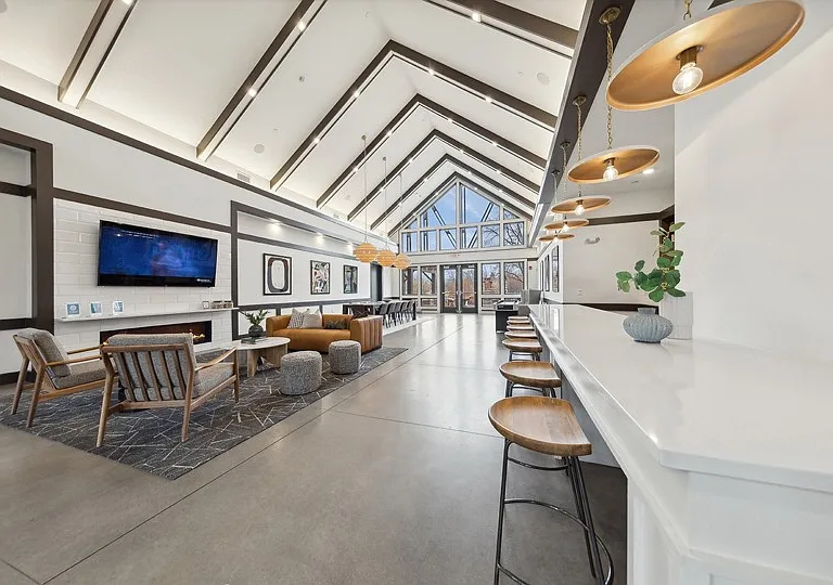 ReNew Westmont — Photo 14