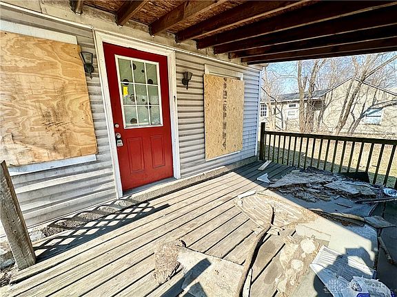 3rd image of 3026 Ottawa St