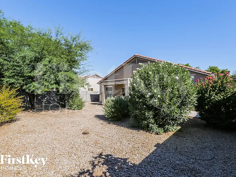 14251 W Crocus Dr — Photo 15