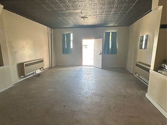 5th image of 1001 Joseph Ave