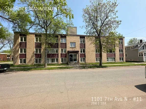 1101 N 7th Ave #11, Virginia, MN 55792