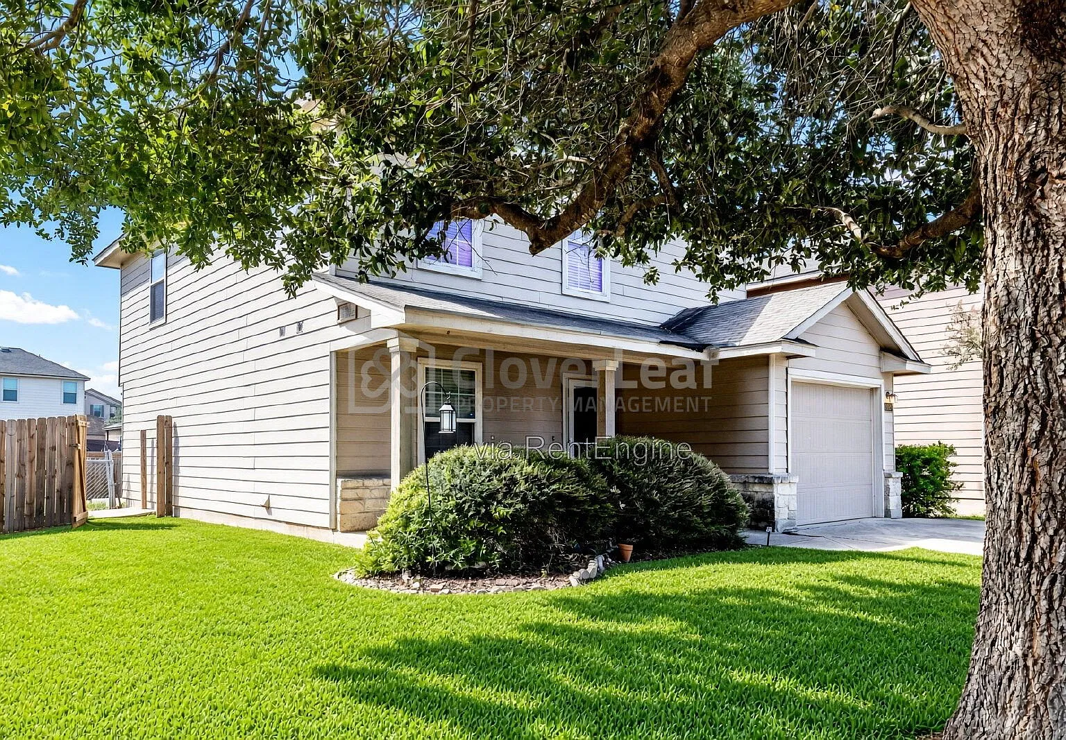 3 bed, 2.5 bath, 1724 sqft, $1,647 — Photo 1