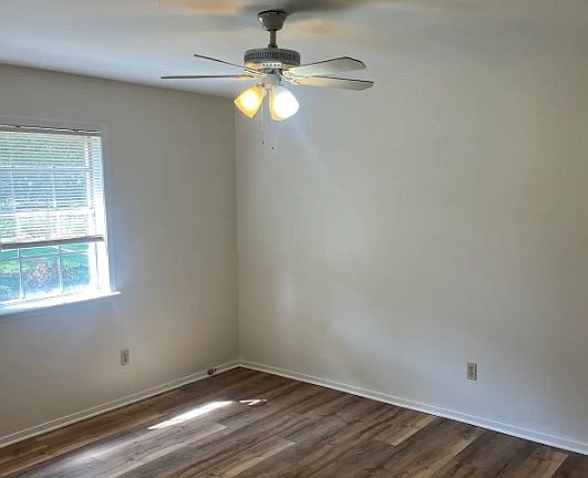 3rd image of 8325 El Cerrito Pl