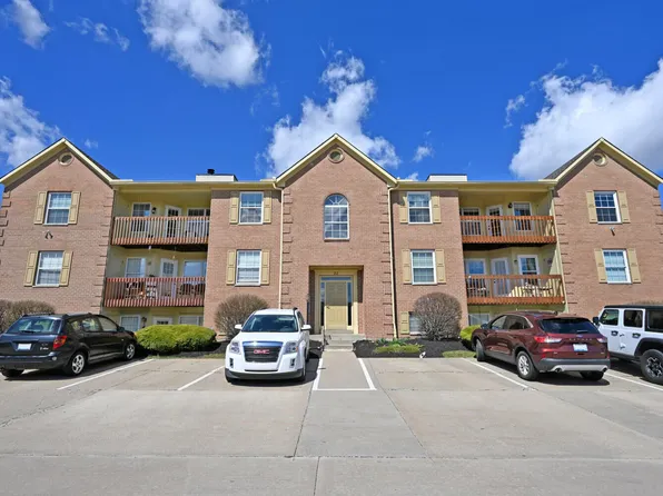 22 Highland Meadows Cir Suite 12, Highland Heights, KY 41076