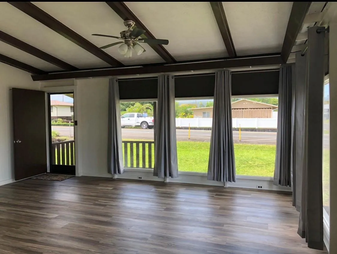 4 bed, 1374 sqft, $3,500 — Photo 2