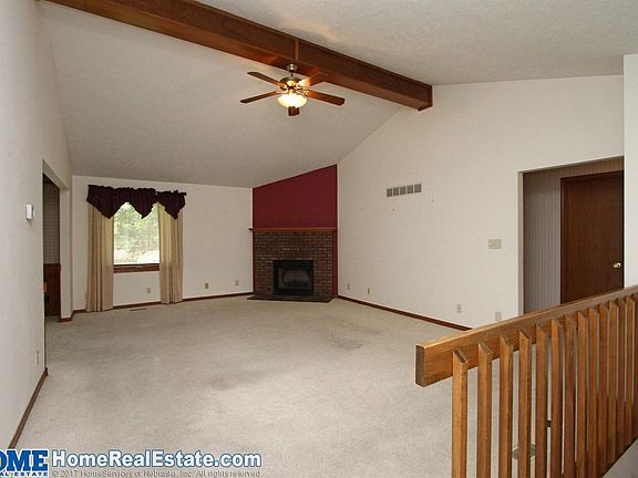 3rd image of 4317 Faulkner Ct