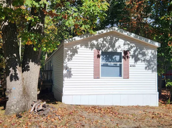 4295 Taral Terrace Dr, Au Gres, MI 48703