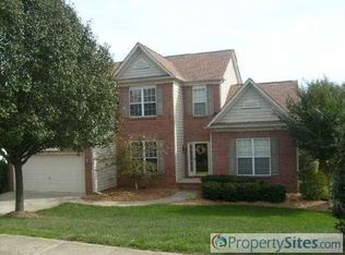 7929 Fairmeadows Dr, Charlotte, NC 28269