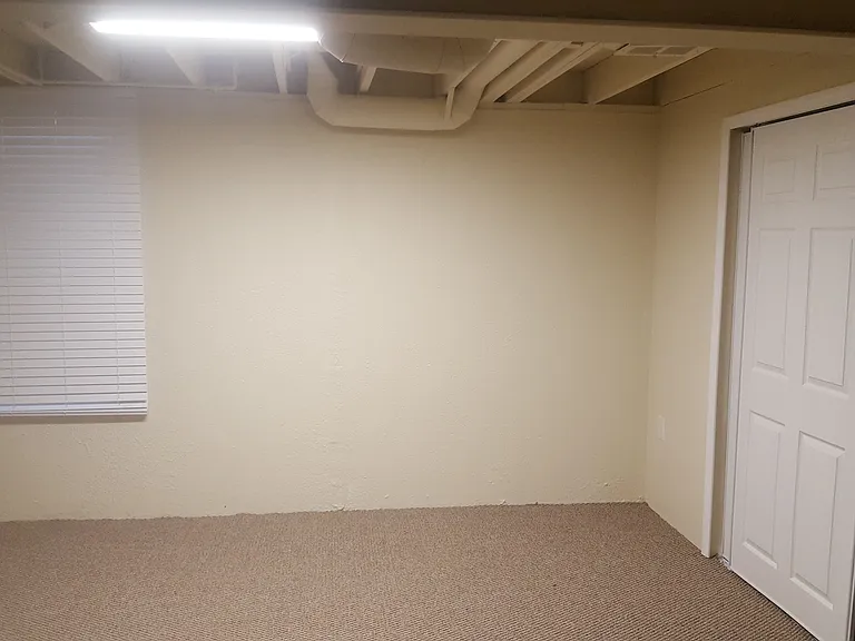 1594 Brentwood Dr — Photo 15