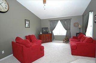 3rd image of 14540 E L Ave