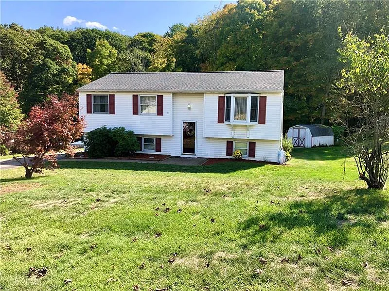 257 Sherwood Dr photo 1