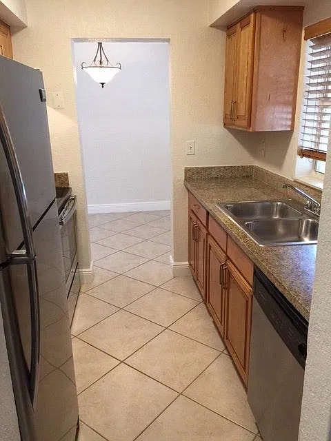 8475 SW 94th Street — Photo 1