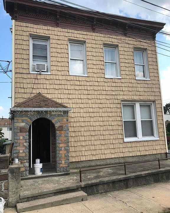 1st image of 188 Cedar Ave