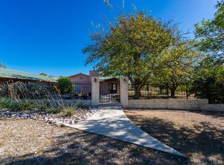 309 Burney Rd, Center Point, TX 78010
