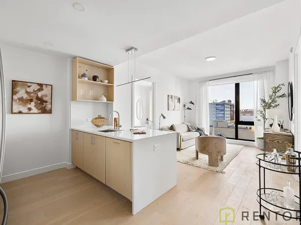 622 11th Avenue image 1 of 39