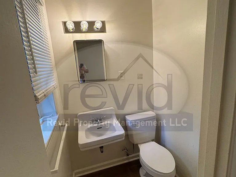 4770 Verne Rd — Photo 16