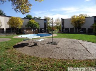 123 McKnight Rd N #H, Saint Paul, MN 55119