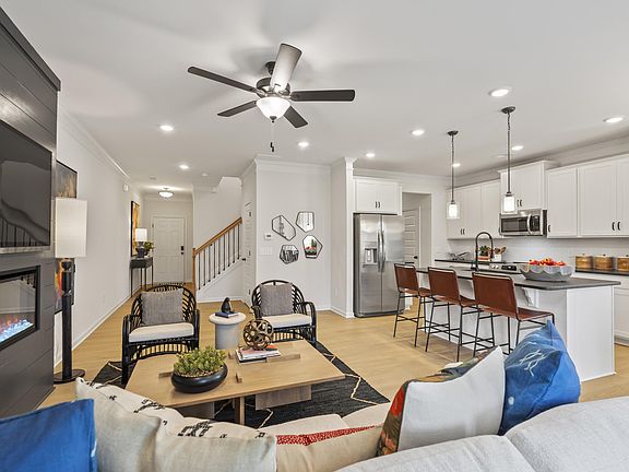 7th image of this home