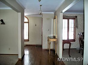 4th image of 22 Briarwood Ln