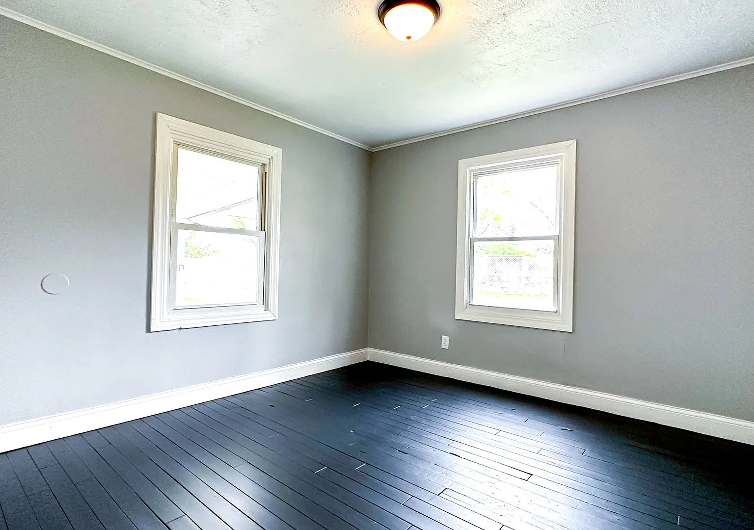 Spacious 3BR Corner-Lot Home w/ Full Basement & Large Yard — Photo 3