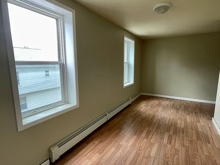 122 Clinton Ave #1 — Photo 6