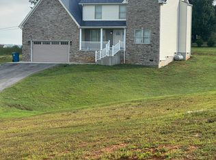 130 Diamond Ct, Vine Grove, KY 40175