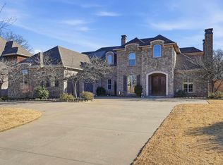 1120 Applewood Dr, Conway, AR 72034