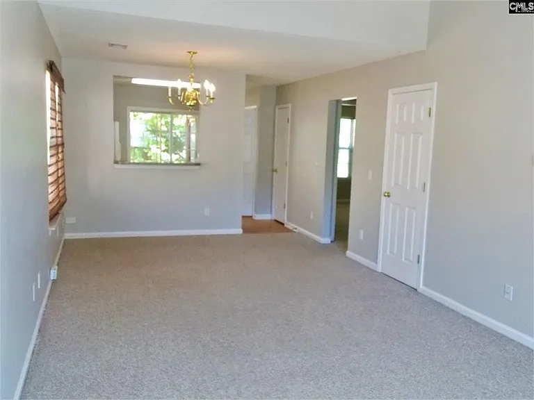 105 Merowey Ct — Photo 21