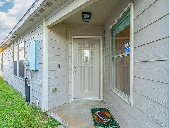 3rd image of 13327 Gardenia Mist Ln