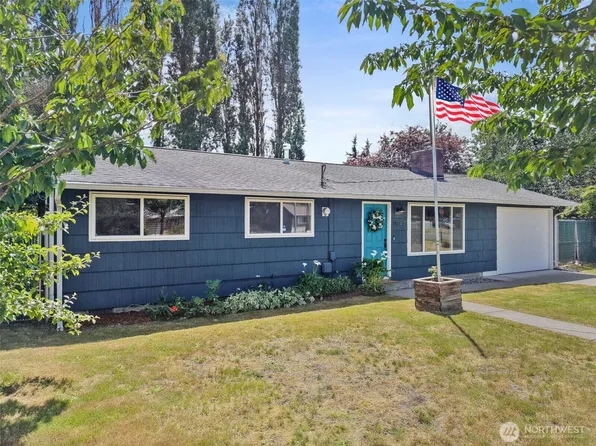 1947 SW 350th Street, Federal Way, WA 98023