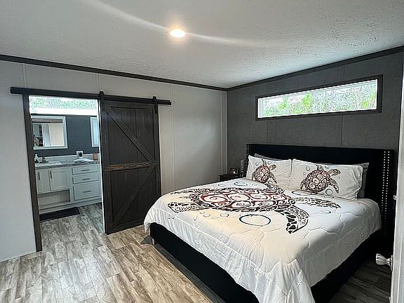 5th image of 3044 Canna Pl SW