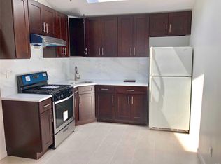 13630 62nd Rd, Flushing, NY 11367