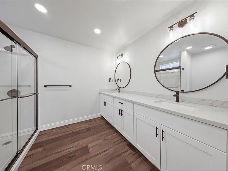 1624 Cordova Ave — Photo 11