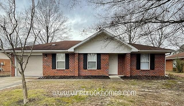 1st image of 103 Oakhurst Ct