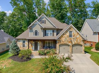 8845 Ebenezer Oaks Ln, Knoxville, TN 37922