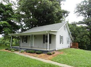 10442 Saloma Rd, Campbellsville, KY 42718