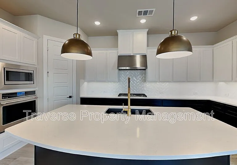 2013 Tolleson Dr — Photo 6