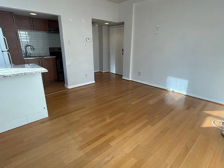 1133 13th St NW #6E — Photo 4