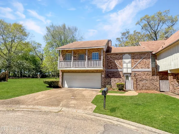 63 Sycamore Ln, Brandon, MS 39042