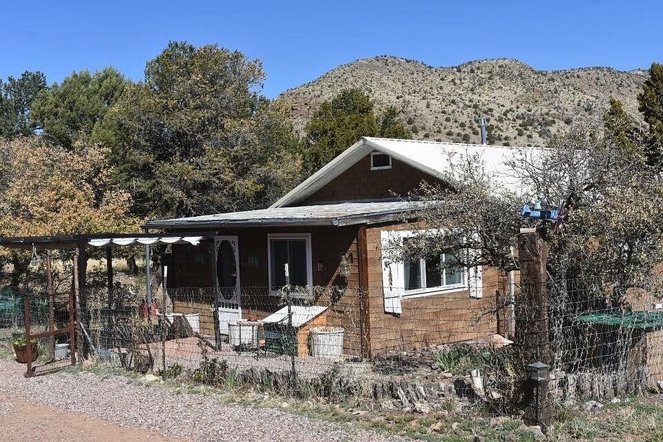 1st image of 175 Hop Canyon Rd