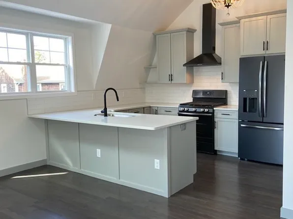 567 Summer St #3, Lynn, MA 01905