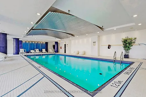5168 Yonge St #217 Photo 1