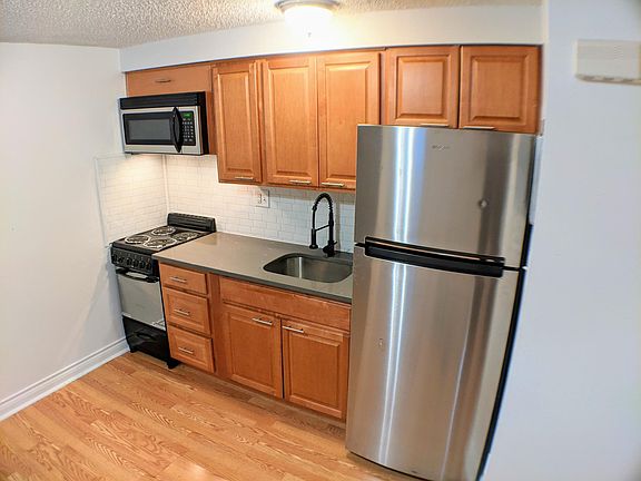 2nd image of 1275 N Colorado Blvd APT 10