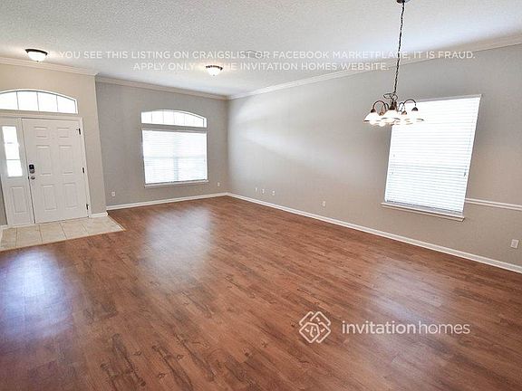 3rd image of 1618 Majestic View Ln